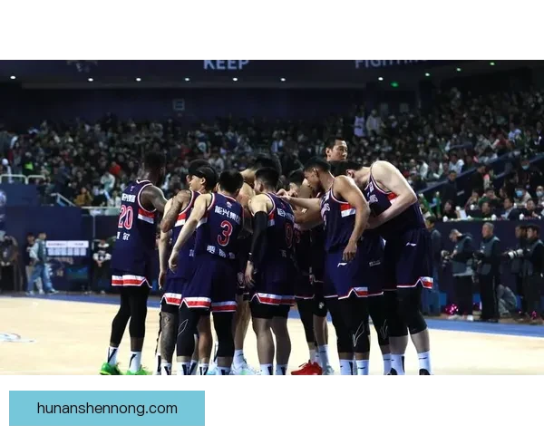 南京同曦主场迎战广东队 强强对决引发全场热议